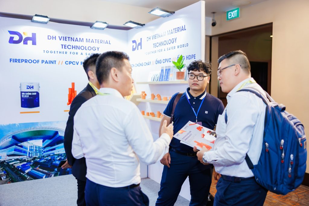 DH VIỆT NAM tài trợ sự kiện Hubexo Asian Award